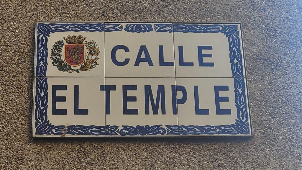 Calle Temple